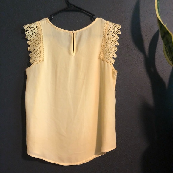 Yellow Blouse - Picture 3 of 3